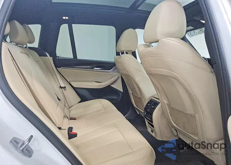 2021 BMW X3 xDrive30I z USA, uszkodzony, nr VIN 5UXTY5C04M9F11129